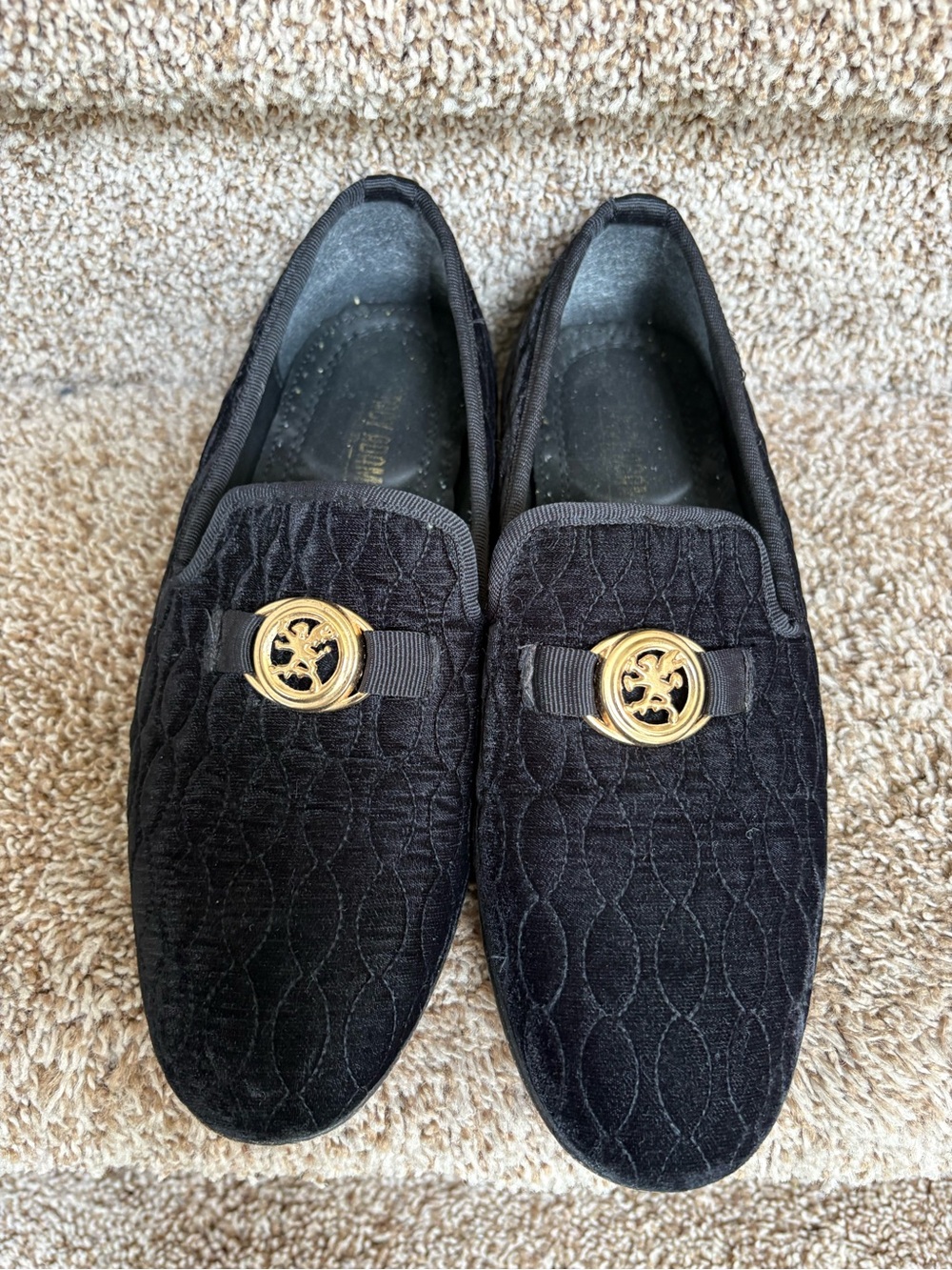 Stacy Adams Black Men's Velvet Loafers with Gold Accent